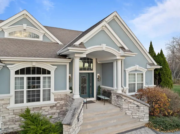 $1,250,000 | 1055 Geneva National Avenue North, Unit 1403, Geneva, WI 53147