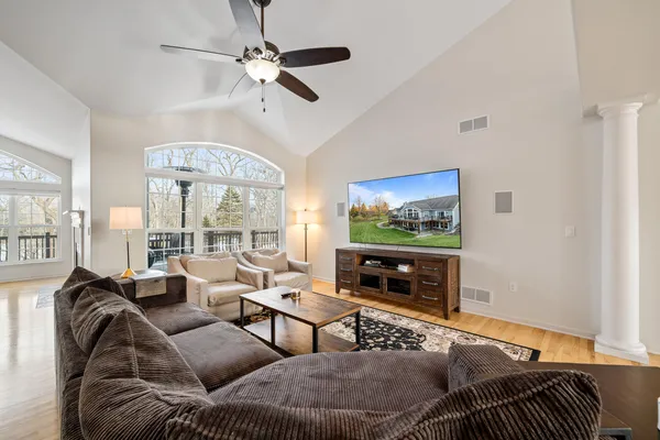 $1,250,000 | 1055 Geneva National Avenue North, Unit 1403, Geneva, WI 53147