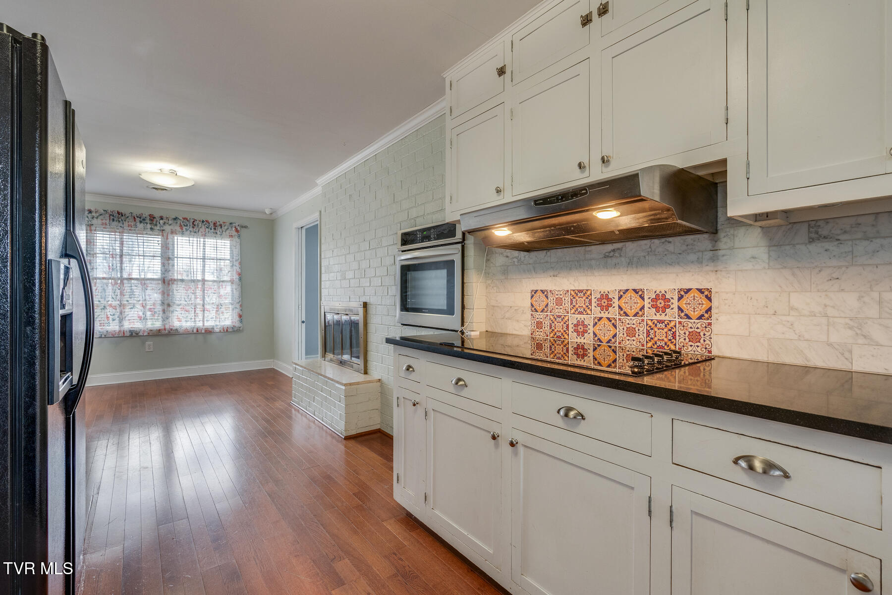 1909 Fairoaks Road Kingsport, TN 37664 - Photo 17 of 35 017