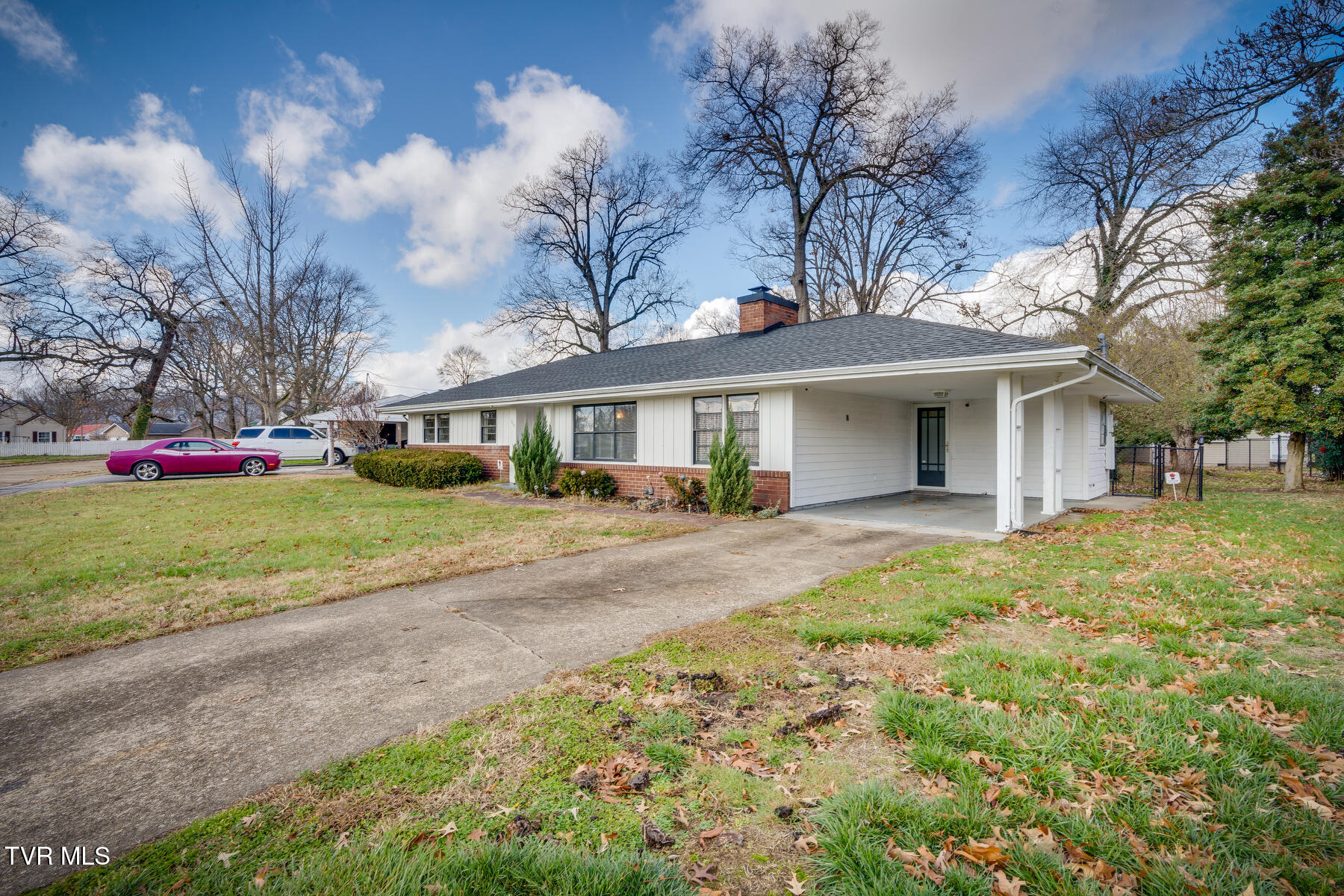 1909 Fairoaks Road Kingsport, TN 37664 - Photo 3 of 35 003