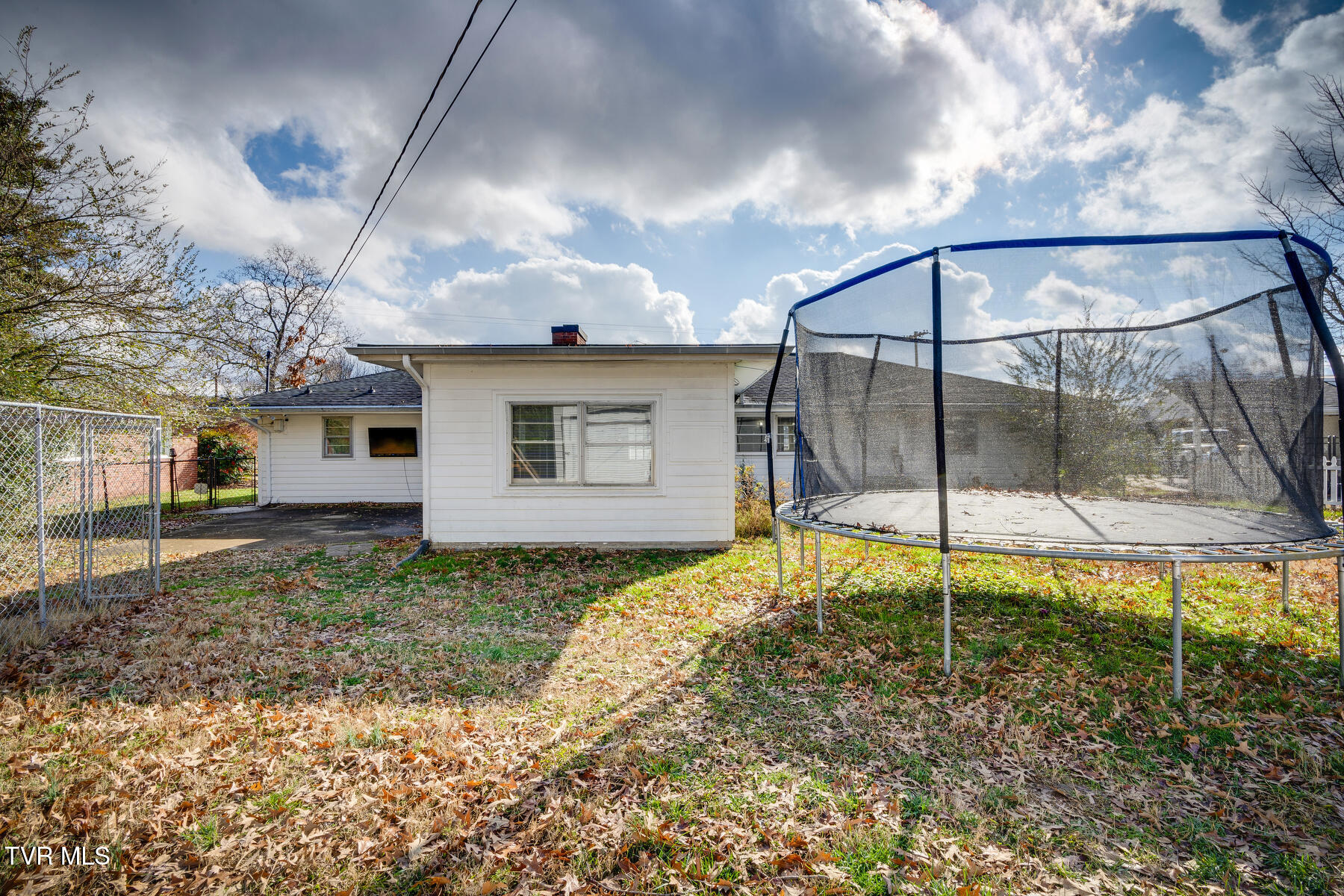 1909 Fairoaks Road Kingsport, TN 37664 - Photo 31 of 35 031
