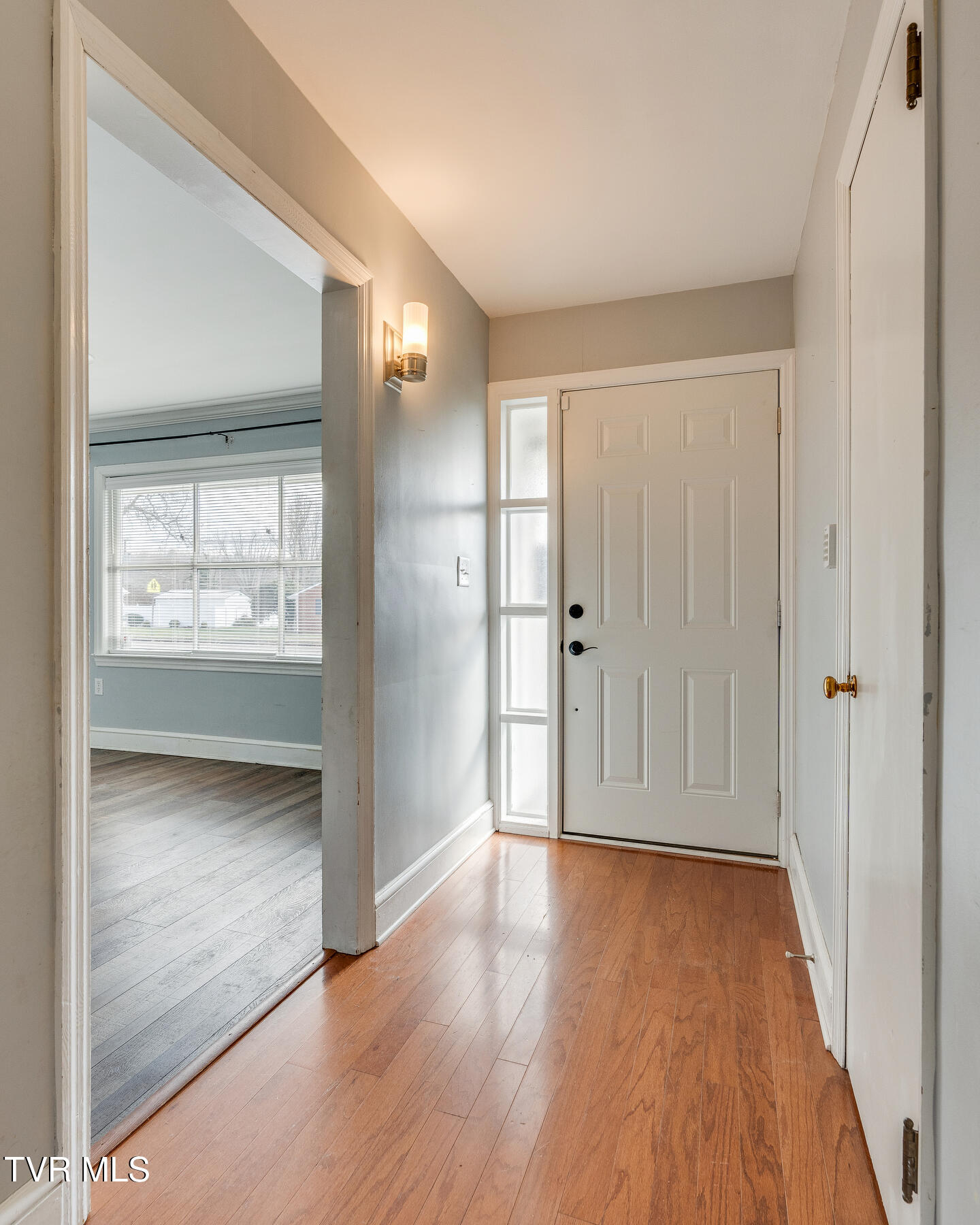1909 Fairoaks Road Kingsport, TN 37664 - Photo 6 of 35 006