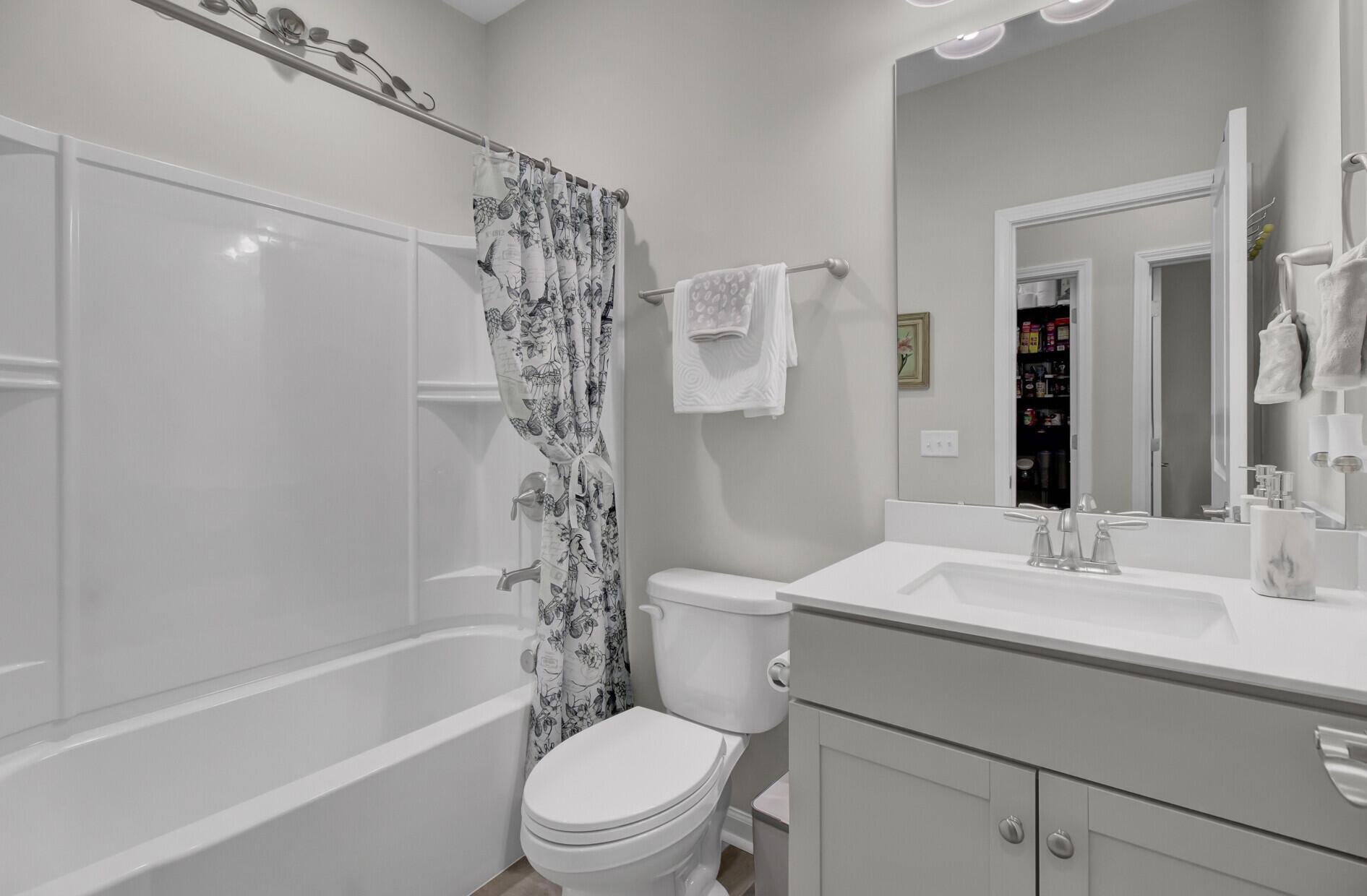 138 Hayworth Road Summerville, SC 29486 - Photo 27 of 60 33_33_mls
