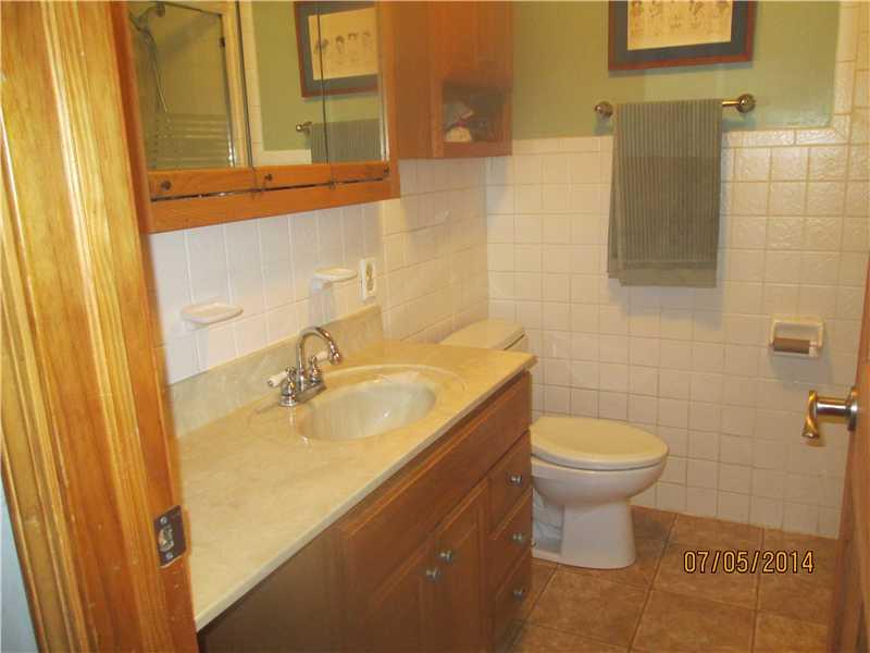 523 Braugham Road Indianapolis, IN 46227 - Photo 7 of 13 Gallery Image 7