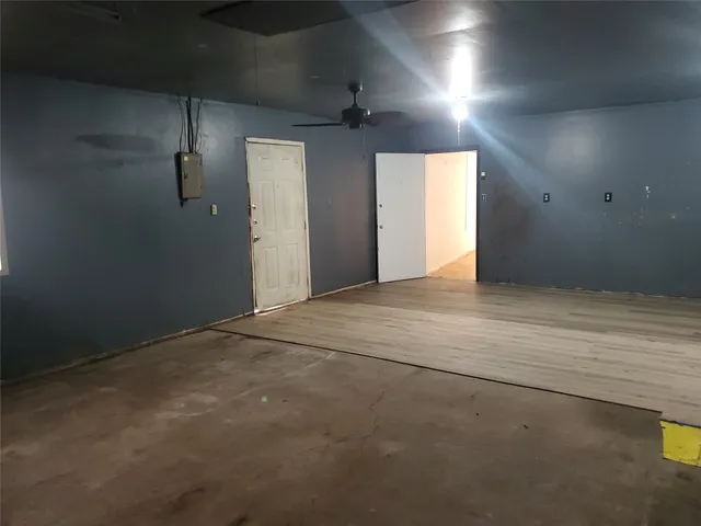 $244,900 | 1233 Caldwell Road, Angleton, TX 77515