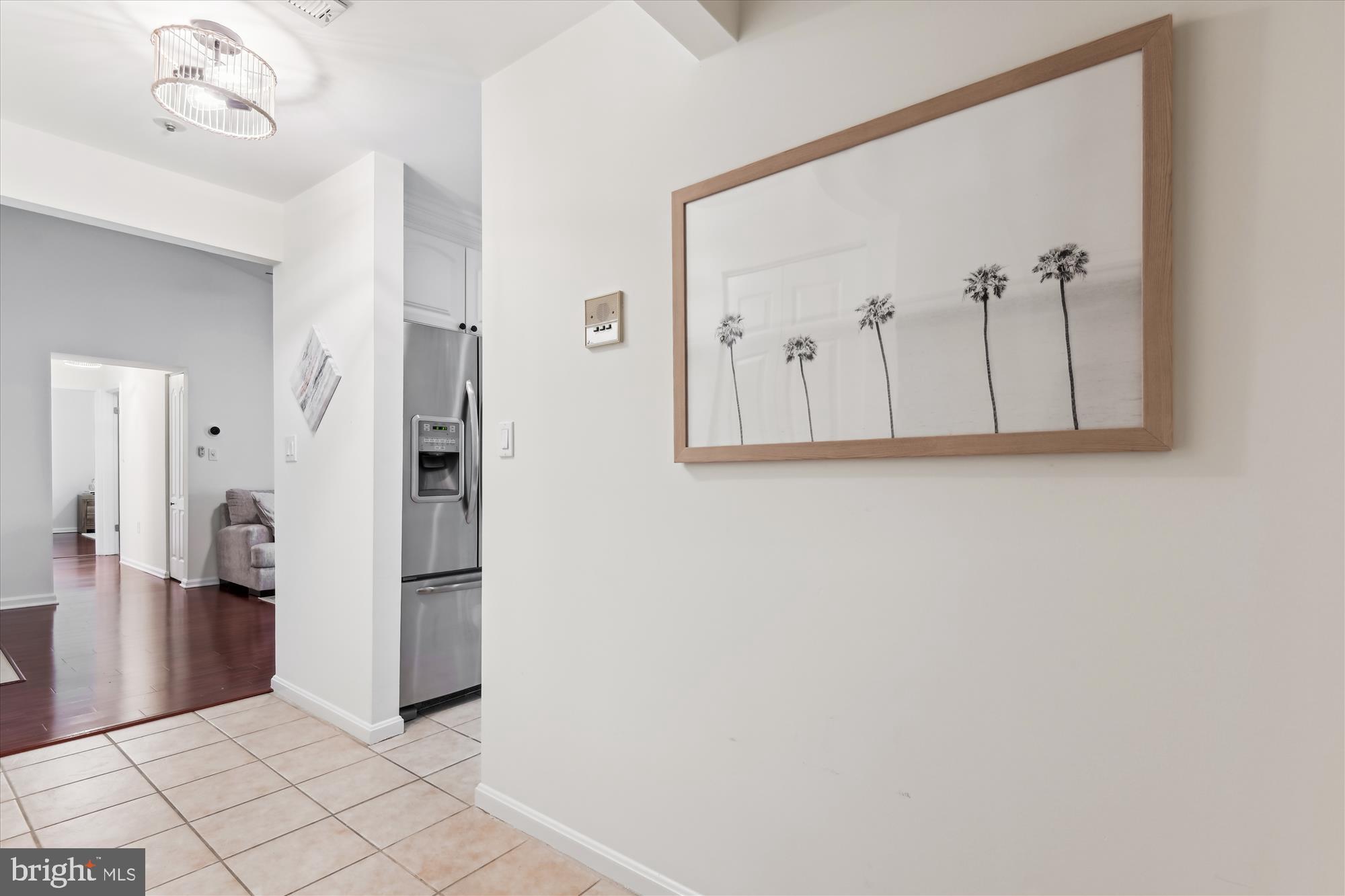 8369 Montgomery Run Road, Unit J Ellicott City, MD 21043 - Photo 5 of 40 UPDATED MODERN LIGHT FIXTURE