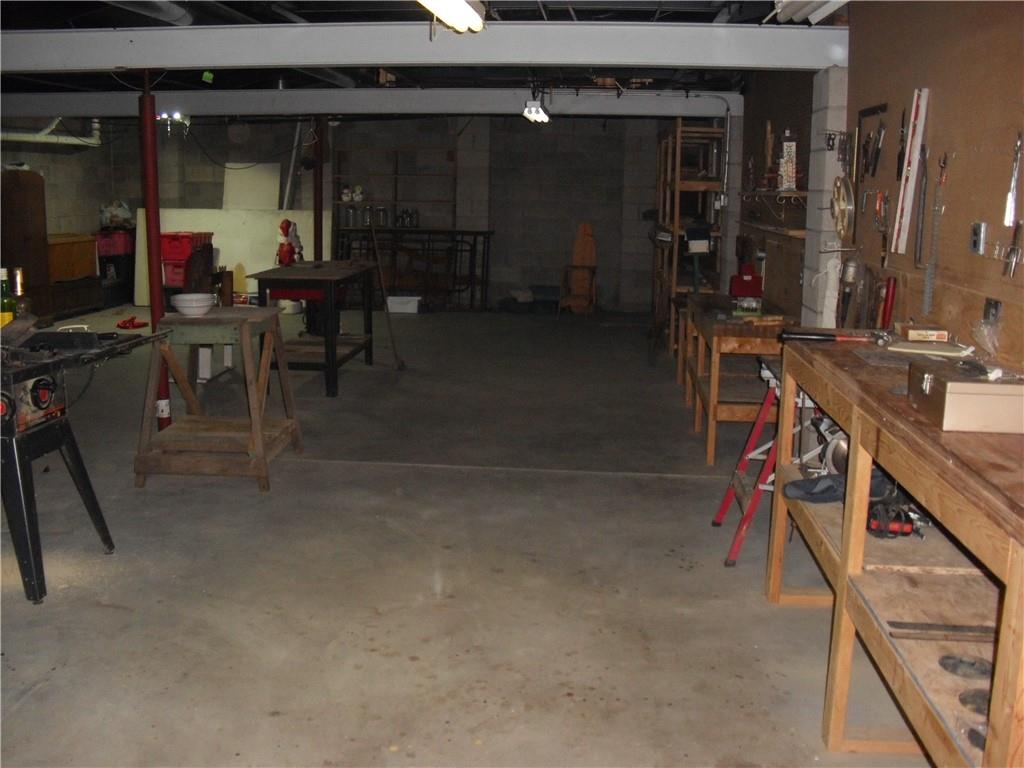 340 Deerfield Road Washington, PA 15301 - Photo 20 of 36 a view of gym equipment