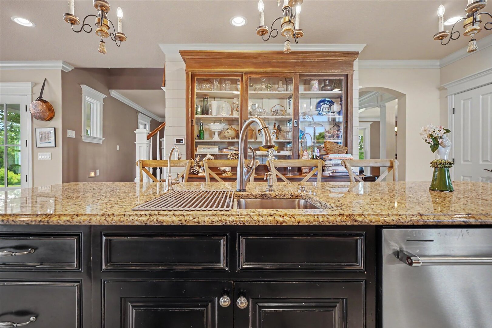 1090 Bucks Pond Road Monticello, IL 61856 - Photo 22 of 132