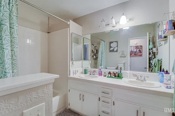 $420,000 | Undisclosed Address, Bakersfield, CA 93313