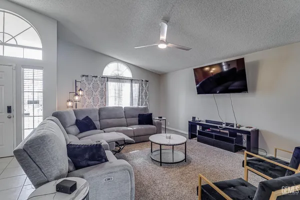 $420,000 | Undisclosed Address, Bakersfield, CA 93313