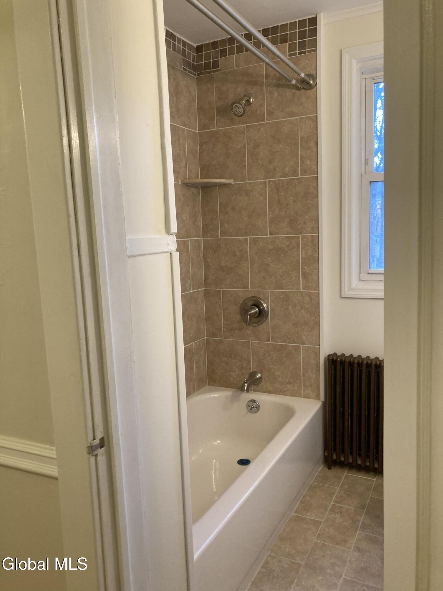 162 4th Street, Unit 2 Troy, NY 12180 - Photo 13 of 23 K