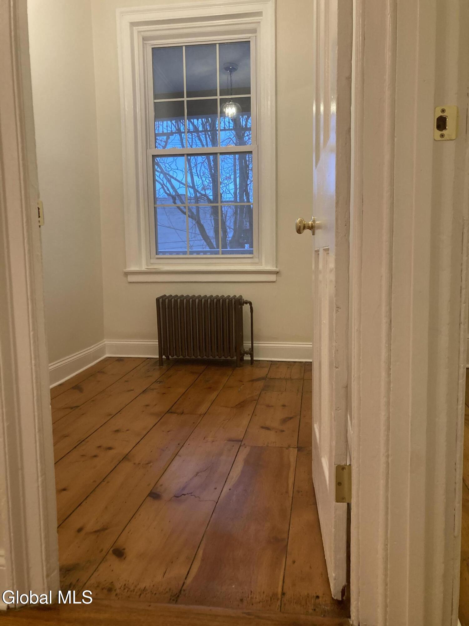 162 4th Street, Unit 2 Troy, NY 12180 - Photo 17 of 23 O