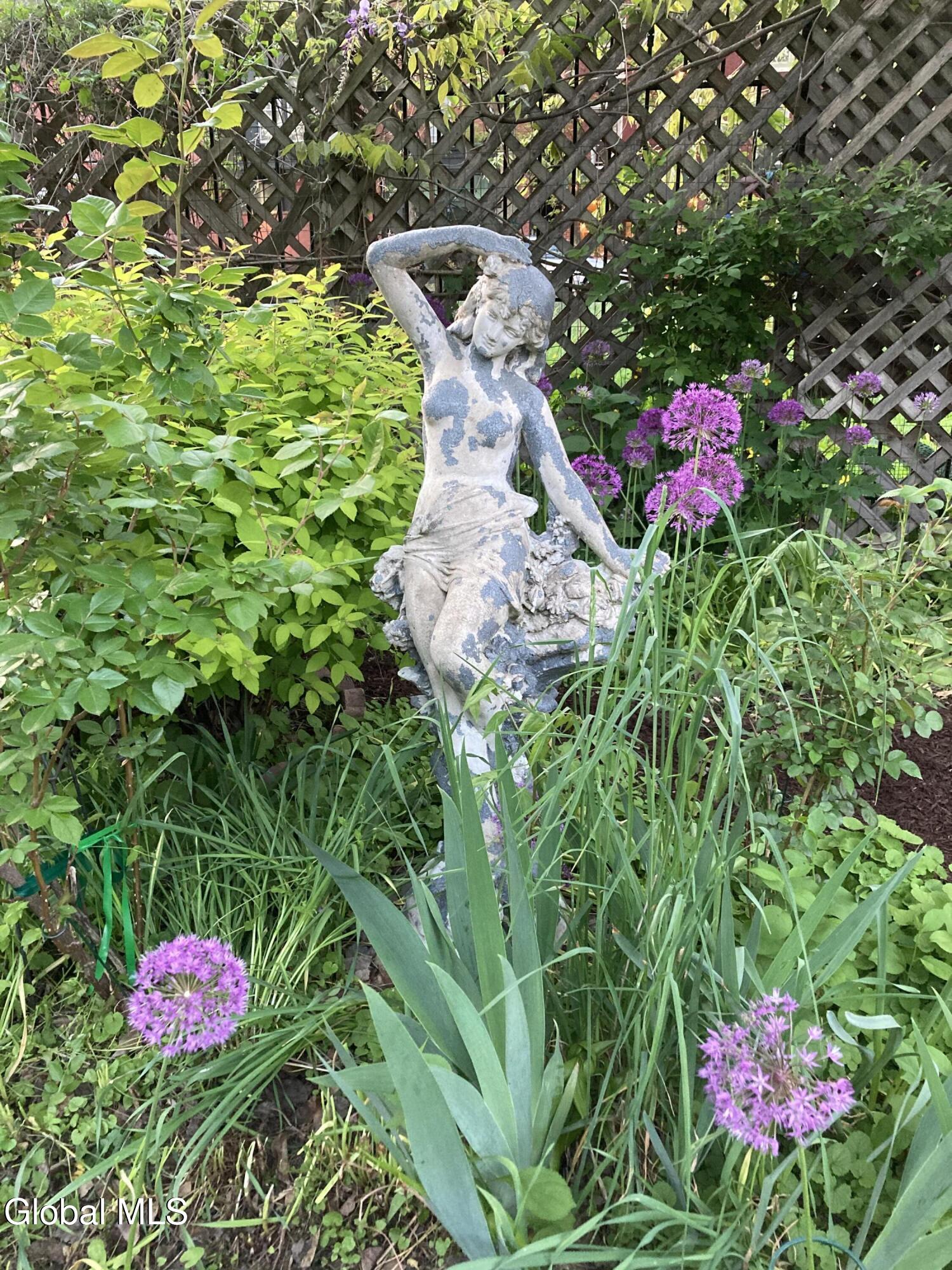 162 4th Street, Unit 2 Troy, NY 12180 - Photo 22 of 23 U