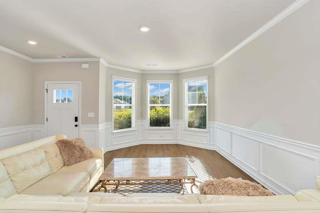 1149 Bodega Loop Locust Grove, GA 30248 - Photo 3 of 44