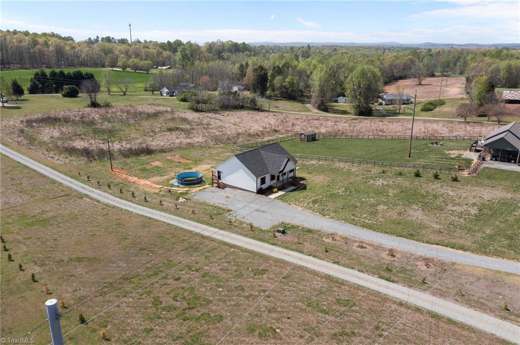 6450 Whites Chapel Road Liberty, NC 27298 - Photo 34 of 37