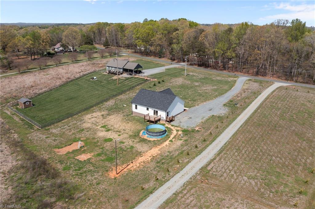 6450 Whites Chapel Road Liberty, NC 27298 - Photo 36 of 37