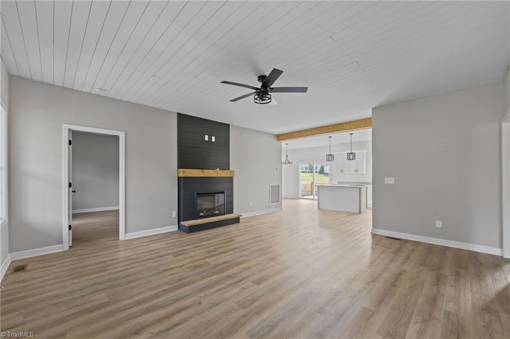 6450 Whites Chapel Road Liberty, NC 27298 - Photo 5 of 37