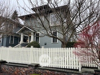 120 Howe Street Seattle, WA 98109 - Photo 1 of 12 Gallery Image 1