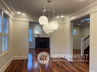 120 Howe Street Seattle, WA 98109 - Photo 3 of 12 Gallery Image 3