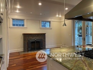 120 Howe Street Seattle, WA 98109 - Photo 5 of 12 Gallery Image 5
