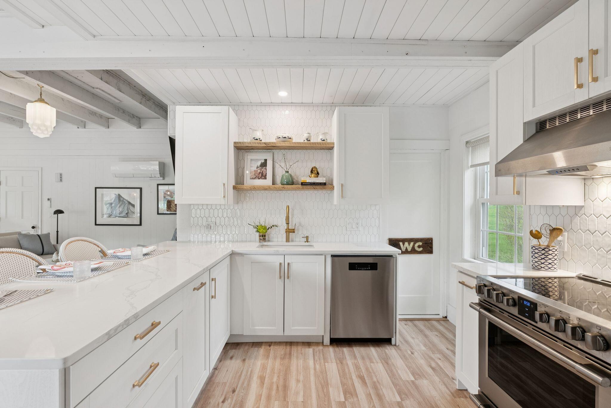 17 Sea Road Kennebunk, ME 04043 - Photo 12 of 34 31_DSC01273