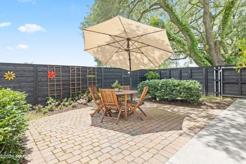 $285,000 | 215 Tuscany Valley Drive, Lafayette, LA 70506