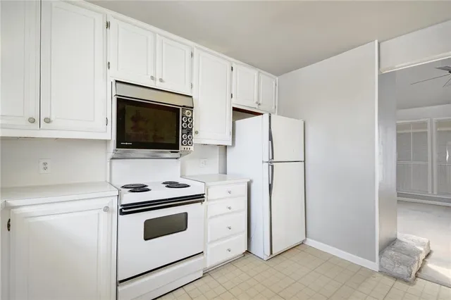 $1,425 | 2529 Rio Grande Street, Unit 30, Austin, TX 78705