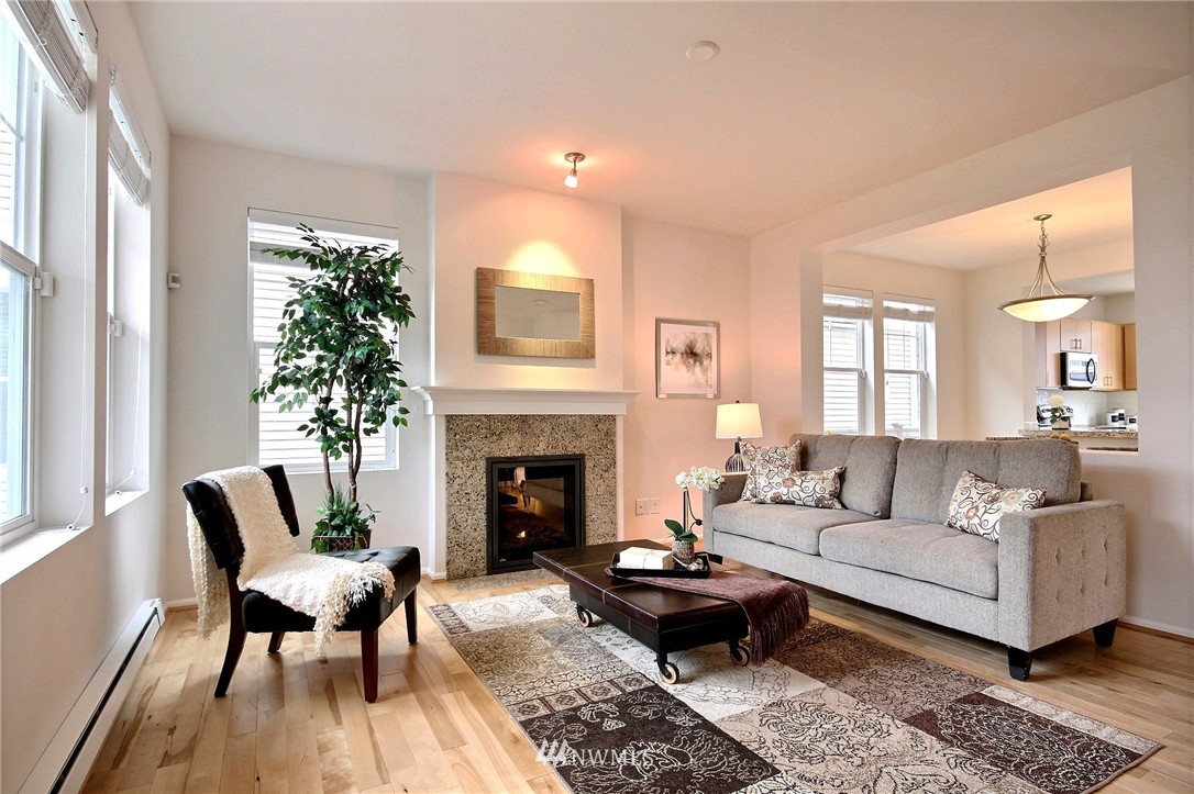 6464 High Point Drive Southwest Seattle, WA 98126 - Photo 4 of 25 Gallery Image 4