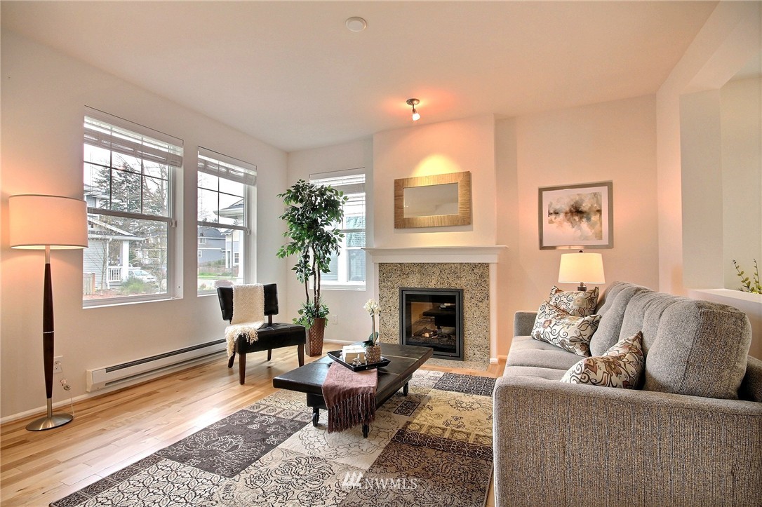 6464 High Point Drive Southwest Seattle, WA 98126 - Photo 5 of 25 Gallery Image 5