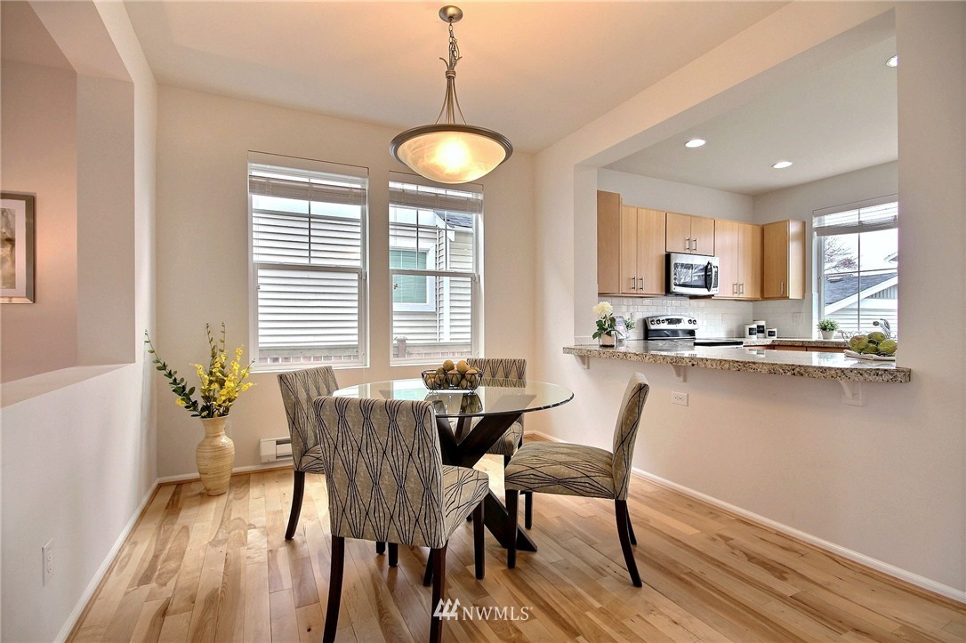 6464 High Point Drive Southwest Seattle, WA 98126 - Photo 8 of 25 Gallery Image 8