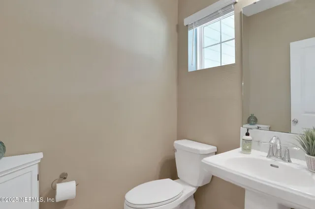 $2,200 | 415 Boracay Circle, St. Johns, FL 32259