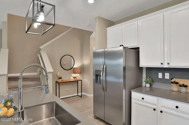 $2,200 | 415 Boracay Circle, St. Johns, FL 32259