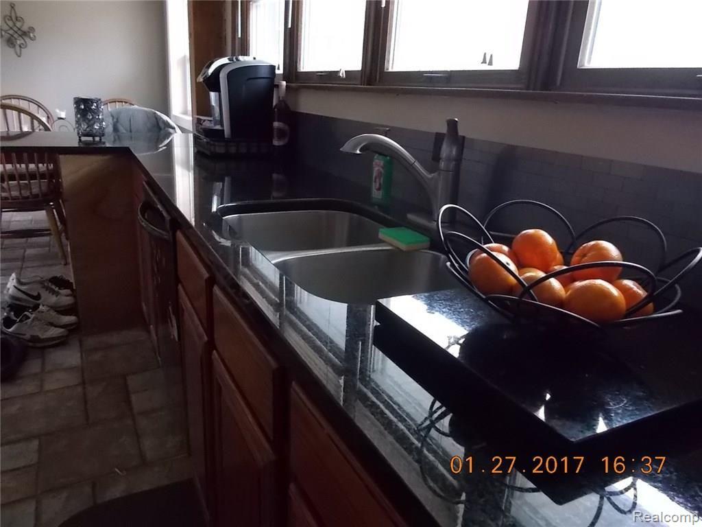 4680 Cottrell Road Vassar, MI 48768 - Photo 6 of 20 DSCN2030.JPG