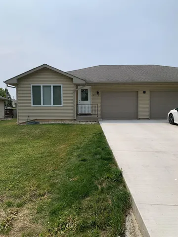 $675,000 | 502-516 South Cedar Street, Shannon, IL 61078