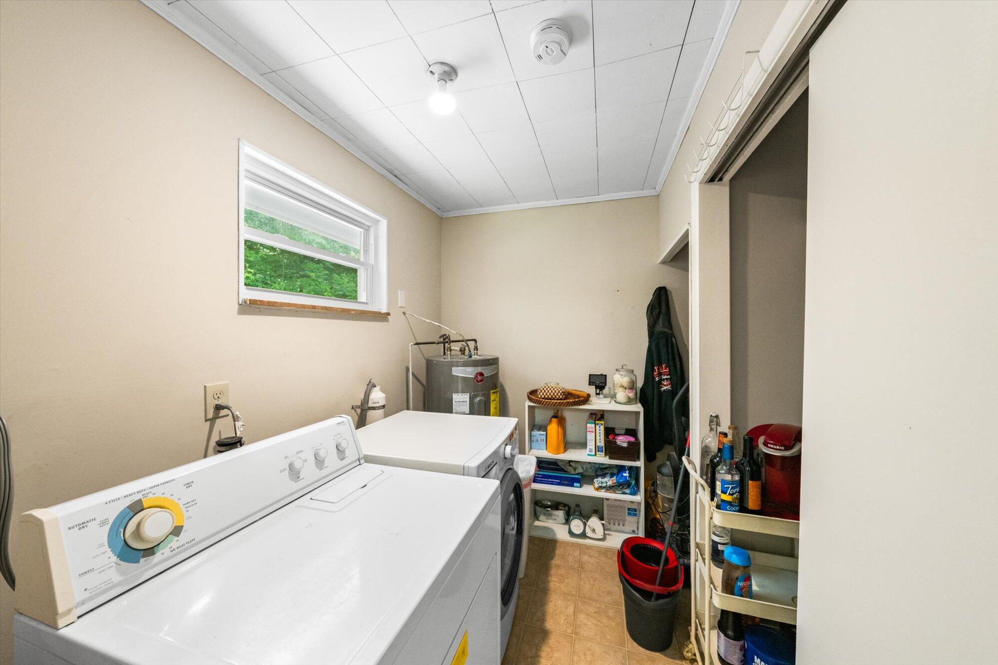 3356 Long Hollow Road Knoxville, TN 37938 - Photo 11 of 37 15-3356-Long-Hollow-Rd-Knoxville-TN-15