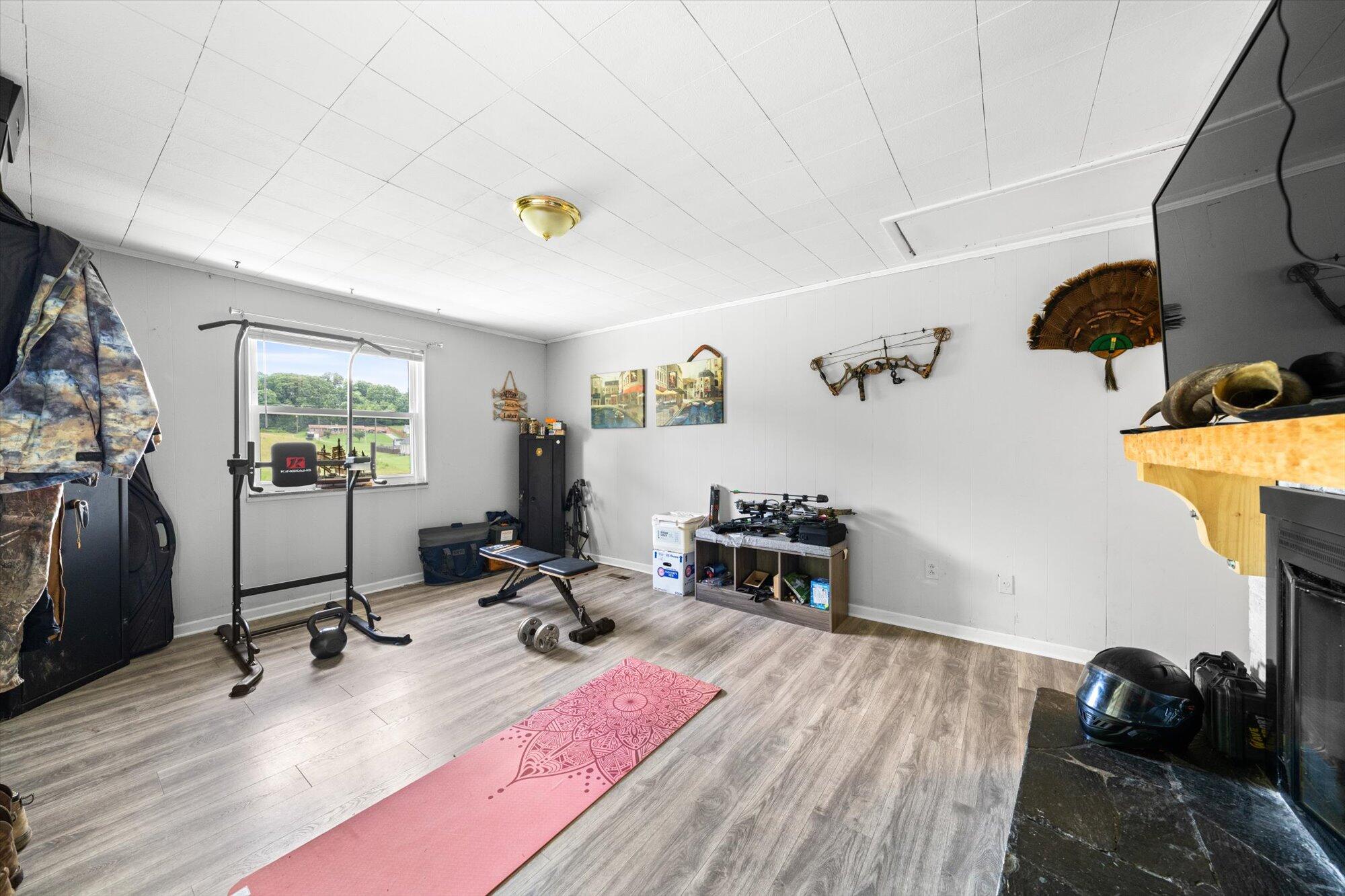 3356 Long Hollow Road Knoxville, TN 37938 - Photo 15 of 37 19-3356-Long-Hollow-Rd-Knoxville-TN-19