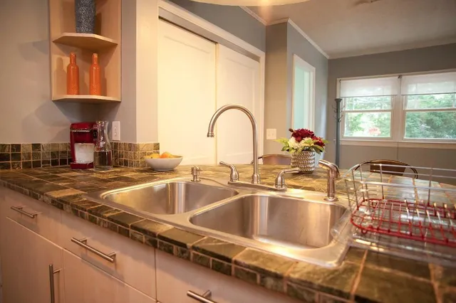 a close view of sink and tap