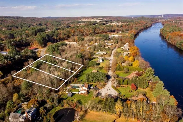 $599,900 | 269 West River Road, Hooksett, NH 03106