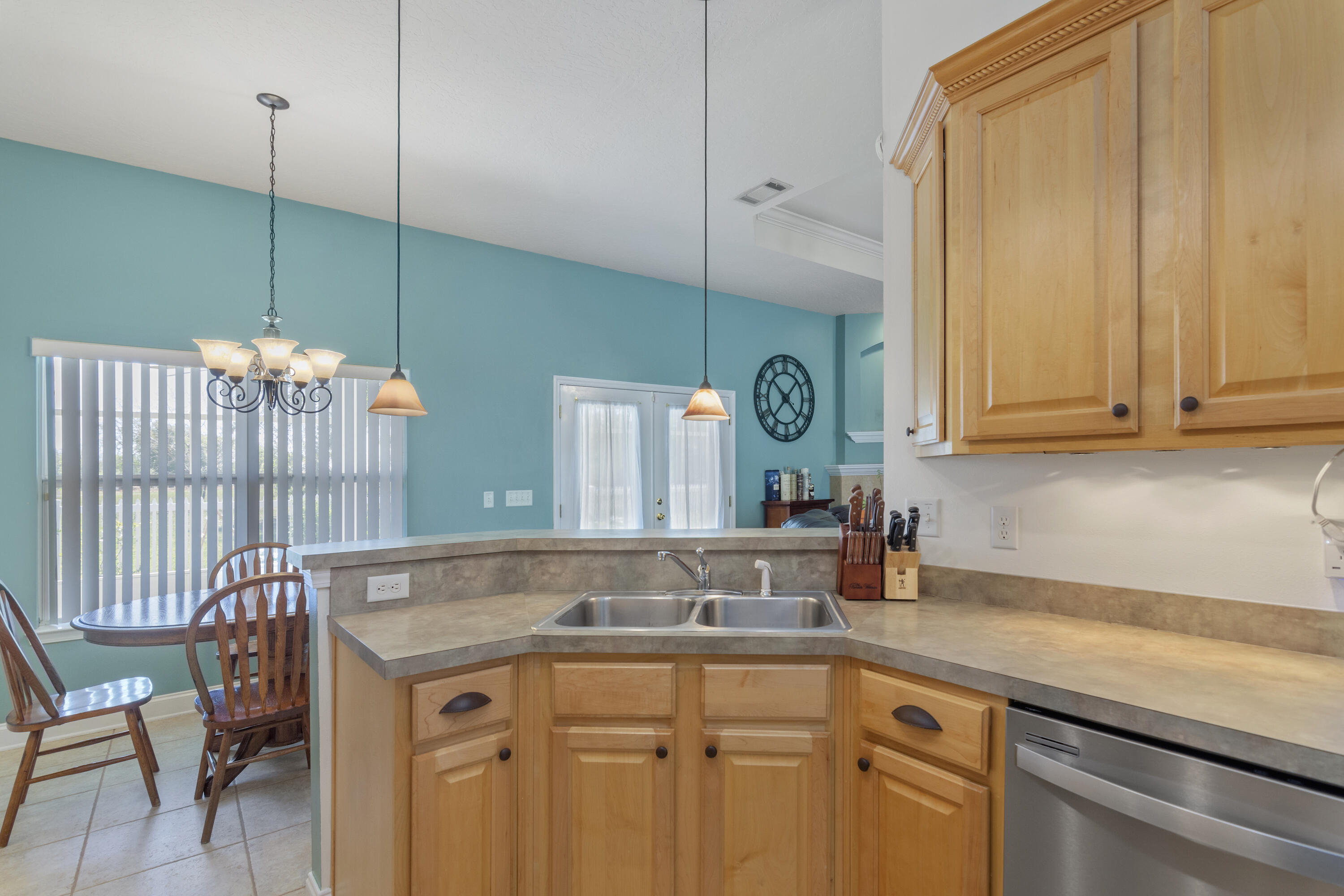 4695 Lovegrass Lane Crestview, FL 32539 - Photo 18 of 44