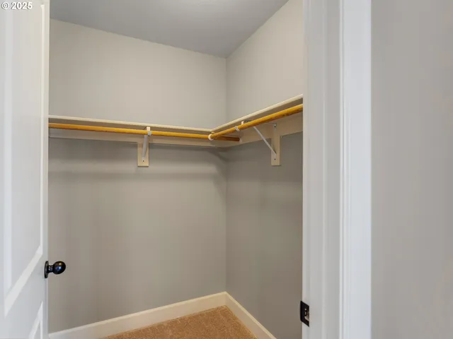 a close up of a shower