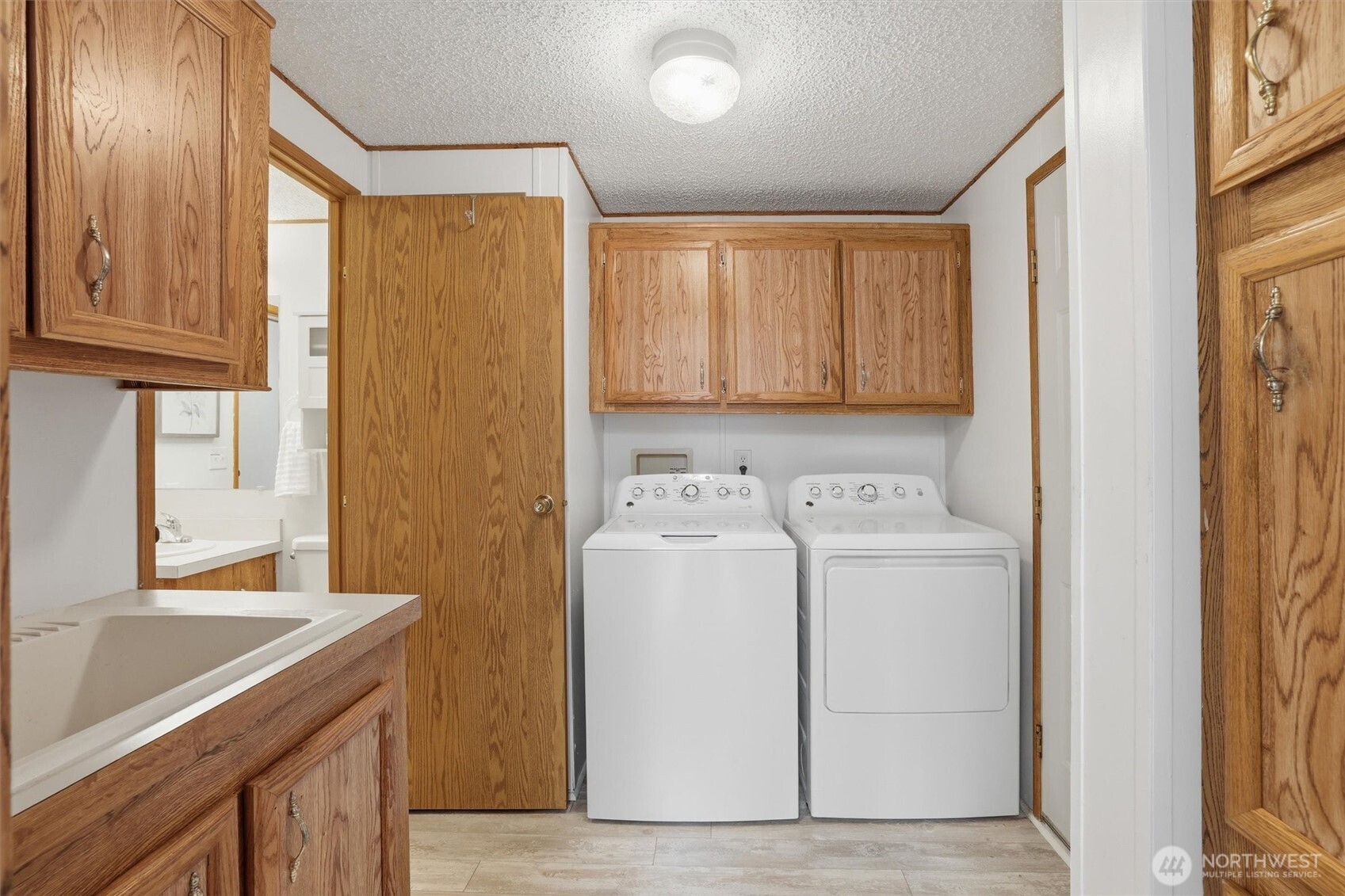 24324 S Park Bothell, WA 98021 - Photo 24 of 40