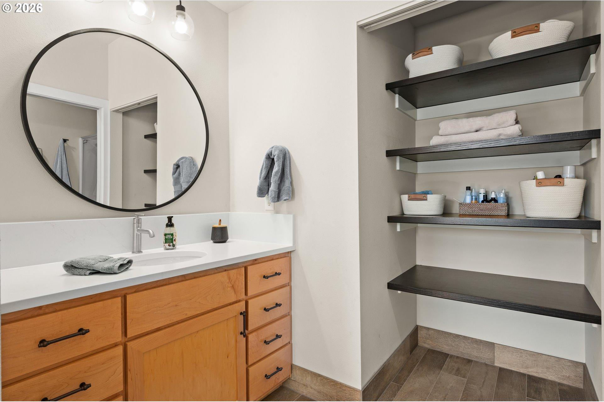 367 Rustic Place, Unit 45 Eugene, OR 97401 - Photo 23 of 39 Gallery Image 23