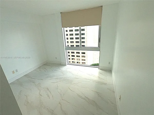 $6,500 | 335 South Biscayne Boulevard, Unit 1712, Miami, FL 33131