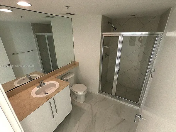 $6,500 | 335 South Biscayne Boulevard, Unit 1712, Miami, FL 33131