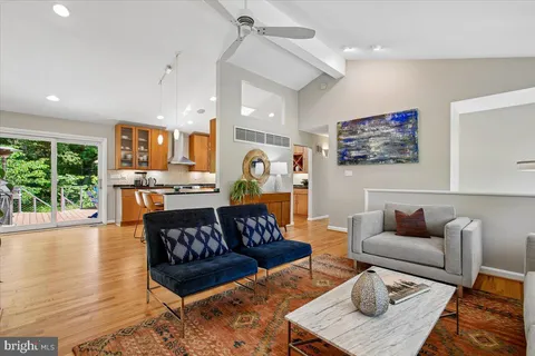 $1,575,000 | 6511 Kenhowe Drive, Bethesda, MD 20817