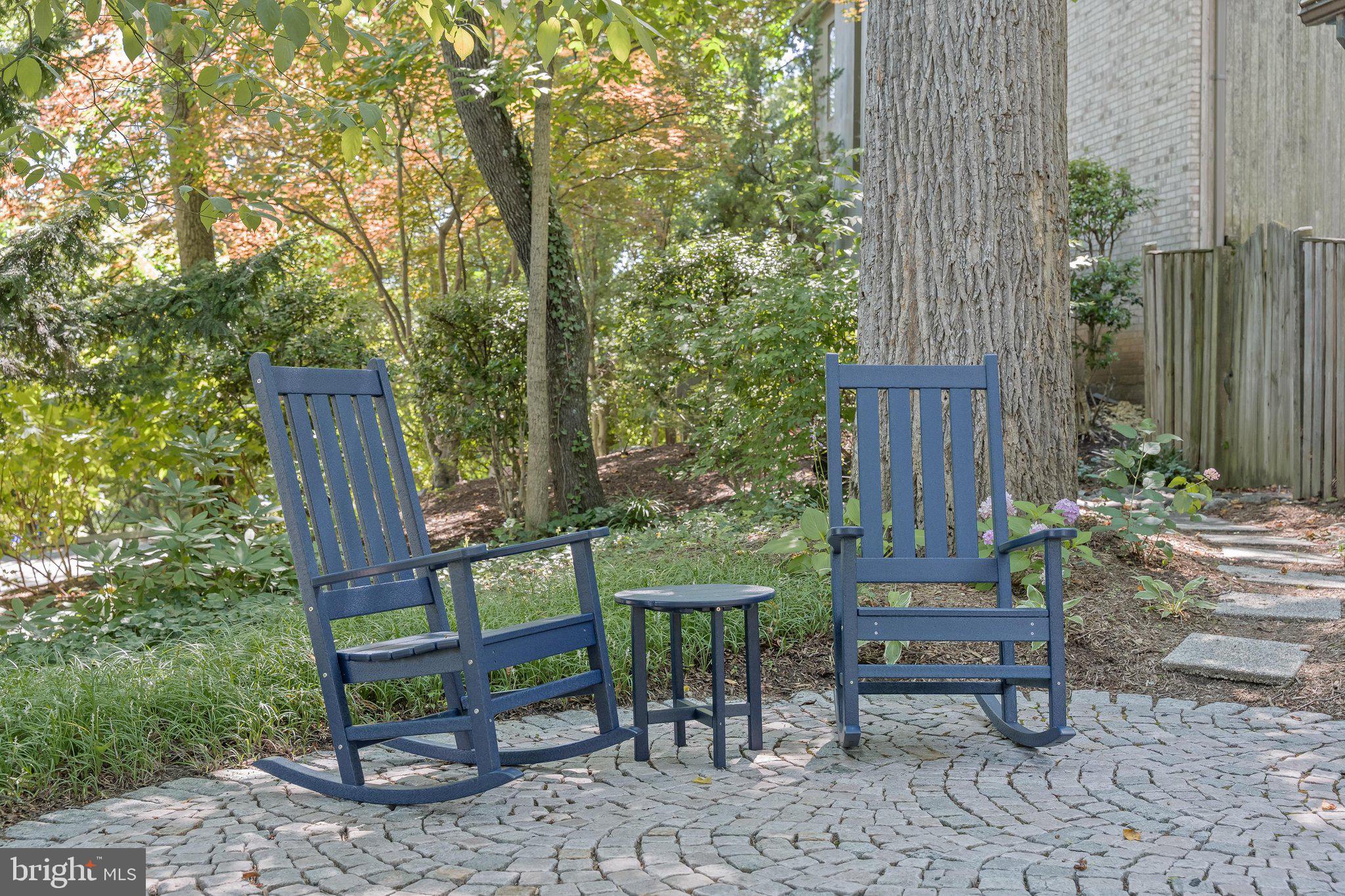 5318 Tuscarawas Road Bethesda, MD 20816 - Photo 41 of 42 Front Patio