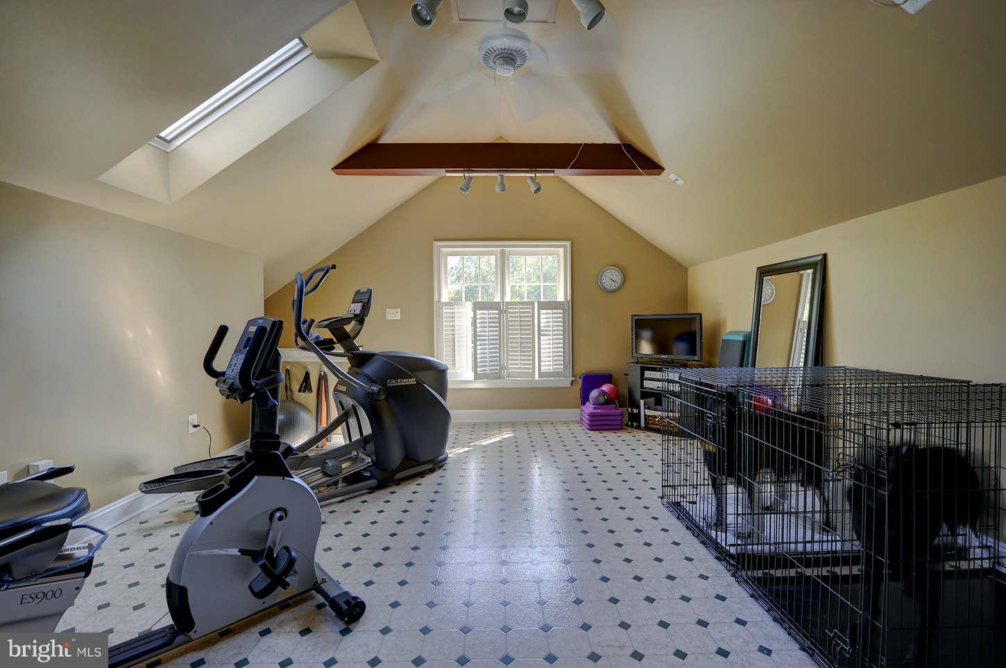 19611 Gleedsville Road Leesburg, VA 20175 - Photo 27 of 30 Interior (General)