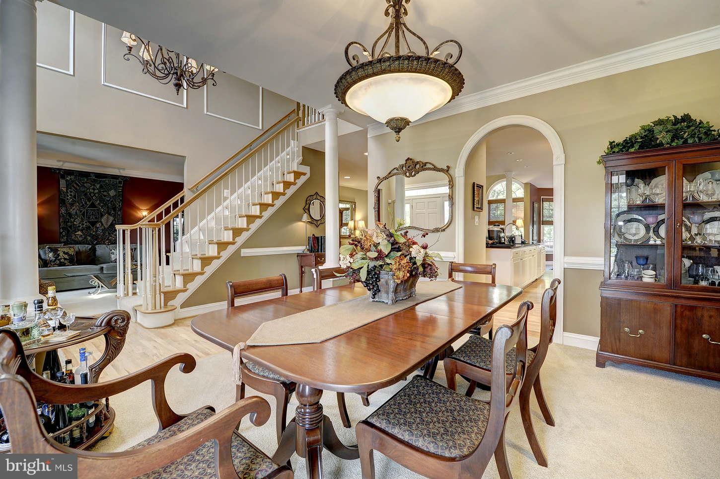 19611 Gleedsville Road Leesburg, VA 20175 - Photo 5 of 30 Dining Room