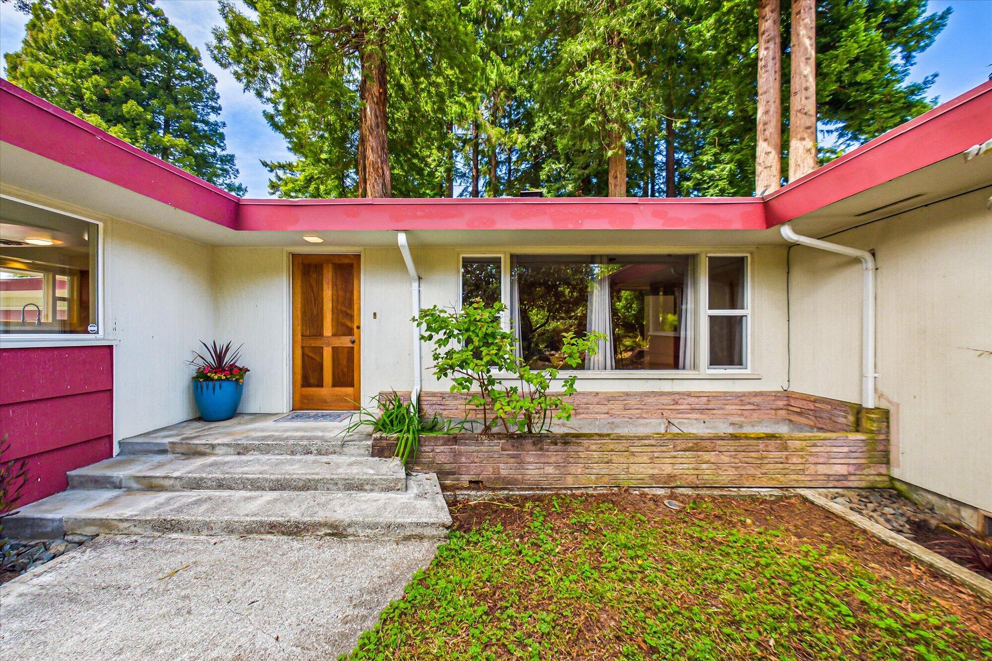 4949 Herron Road Cutten, CA 95503 - Photo 5 of 58