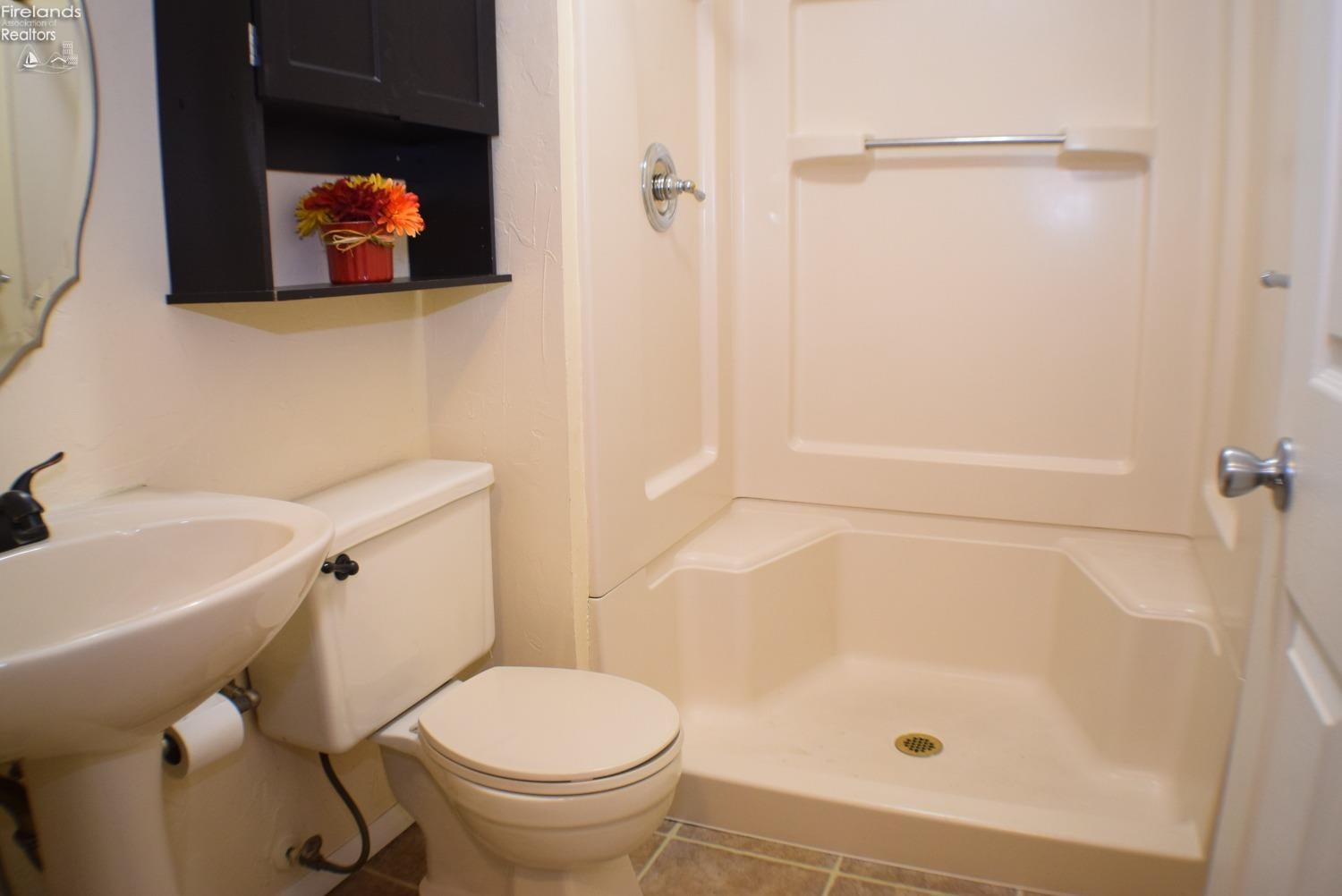6926 Brown Road Oregon, OH 43616 - Photo 27 of 39 Gallery Image 27